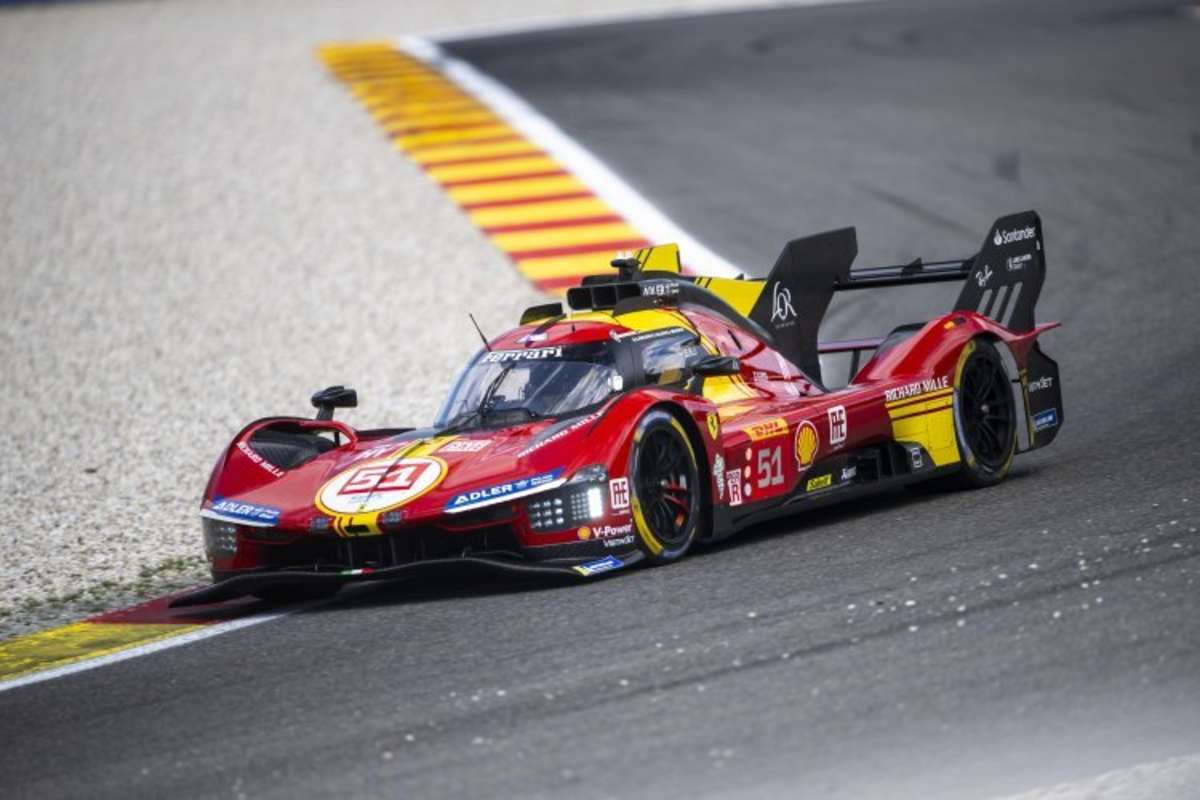 Rote Goettin: Der Ferrari 499P