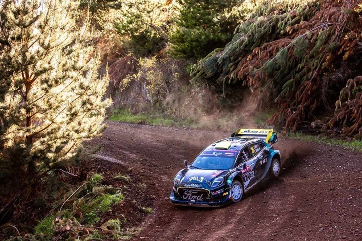 Der Chilene Albert Heller bei seiner Jungfernfahrt im Ford Puma Rally1