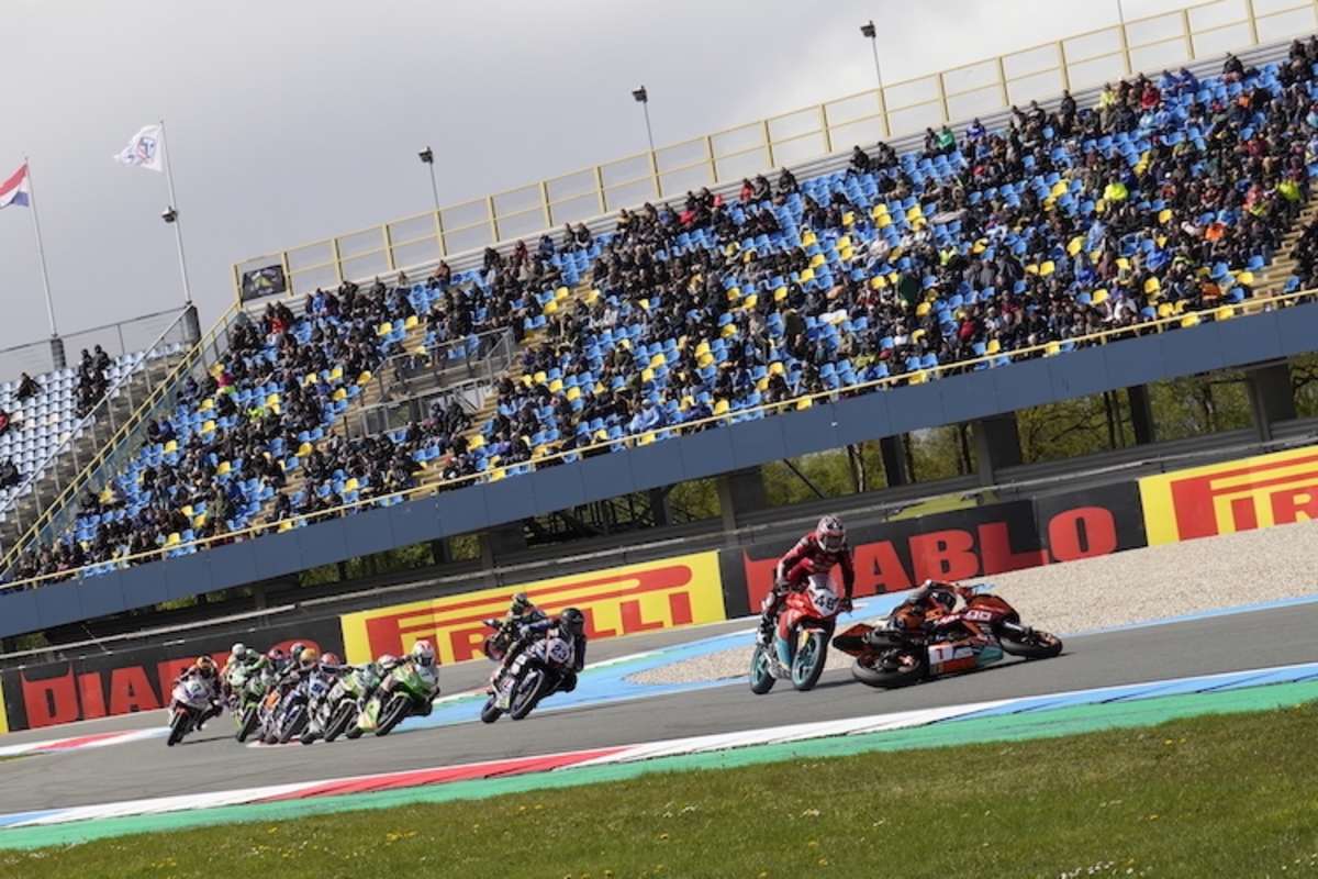 Der Sturz von Jeffrey Buis in Assen