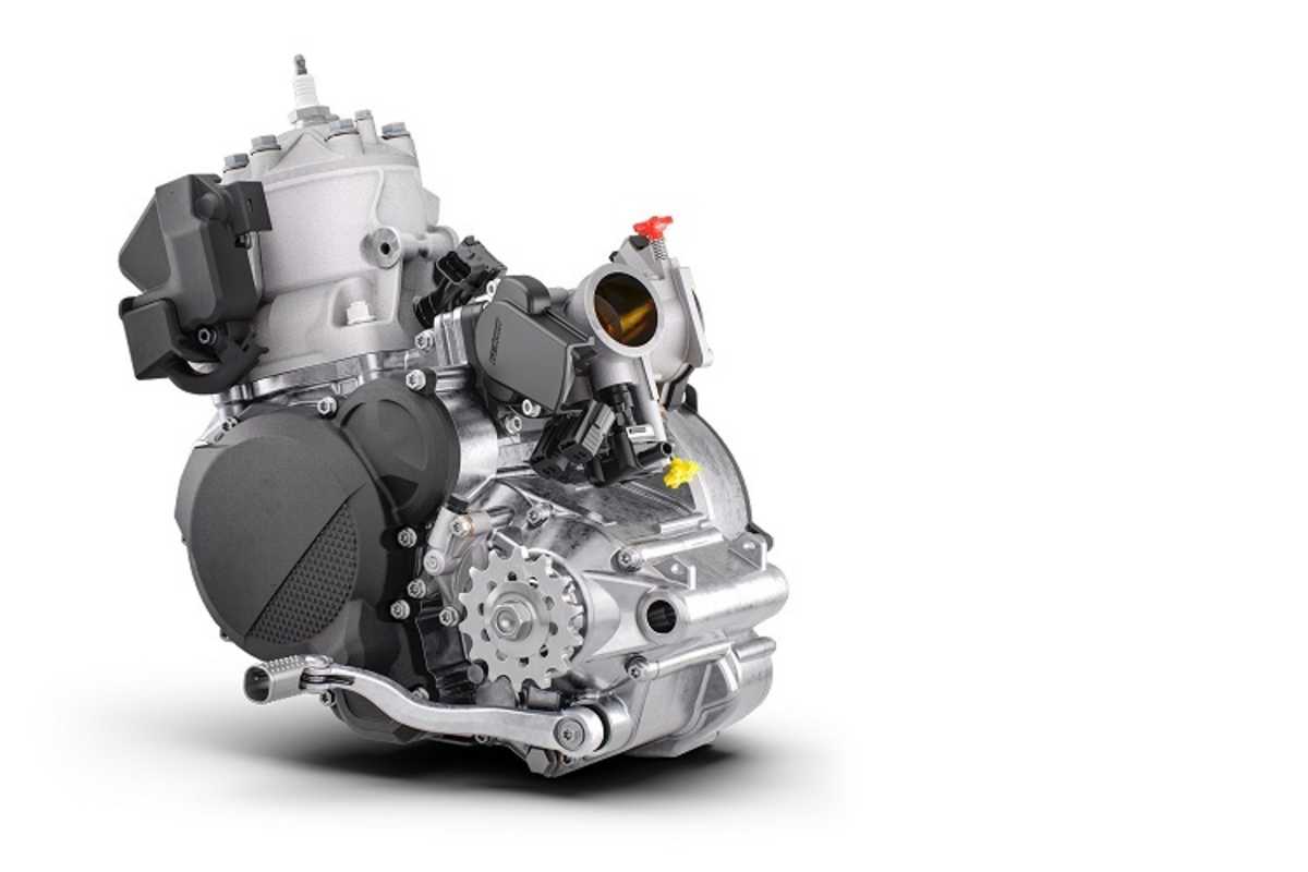 Zweitakter: Einlasstrakt, Einspritzung und Auslass-Steuerung völlig neu