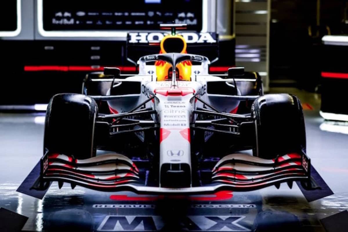 Die Farben sind ein Knicks vor dem Honda RA272 aus dem Jahre 1965