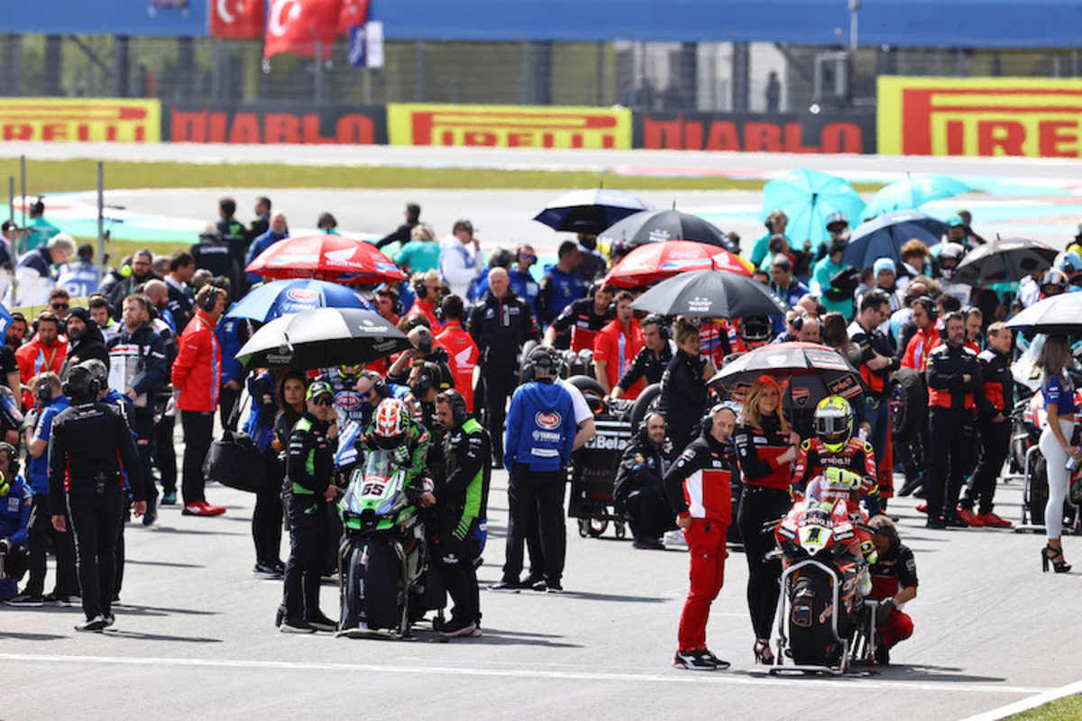 Willkommen zum Rennen in Assen