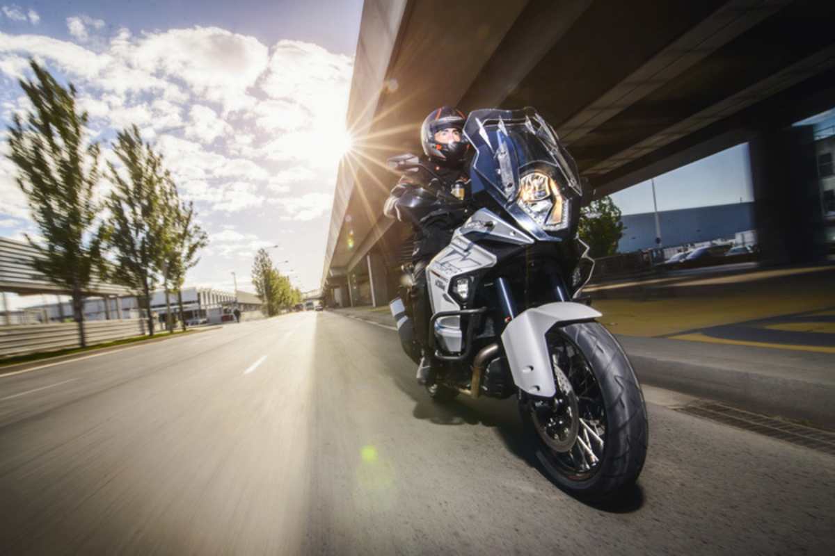Alphands Passion für Kraft und Kontrolle wird von der 1290 Super Adventure voll erfüllt