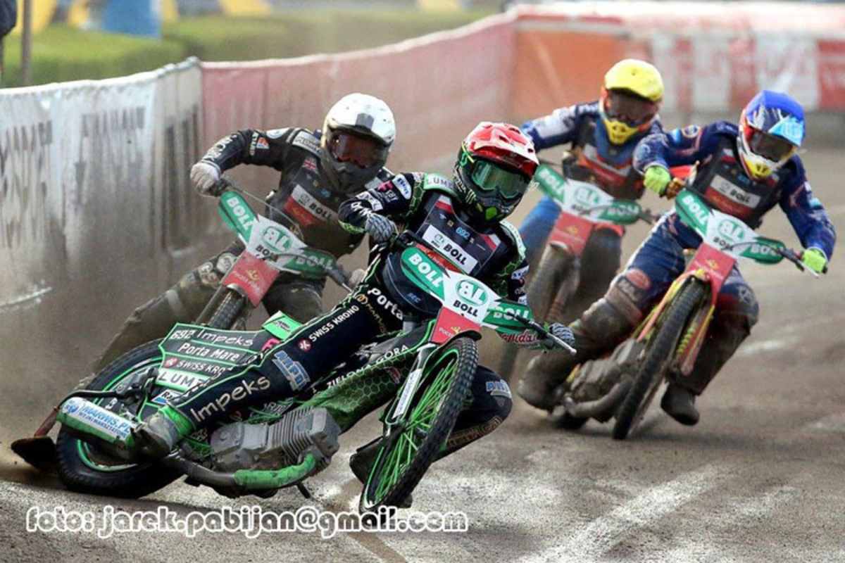 Dudek, Bewley, Milik, Lebedevs