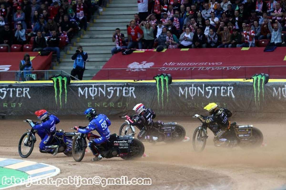 Lambert, Bewley, Janowski, Thomsen