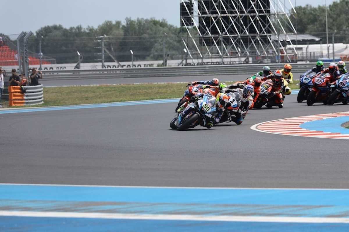 Massenunfall auf dem Balaton Park Circuit