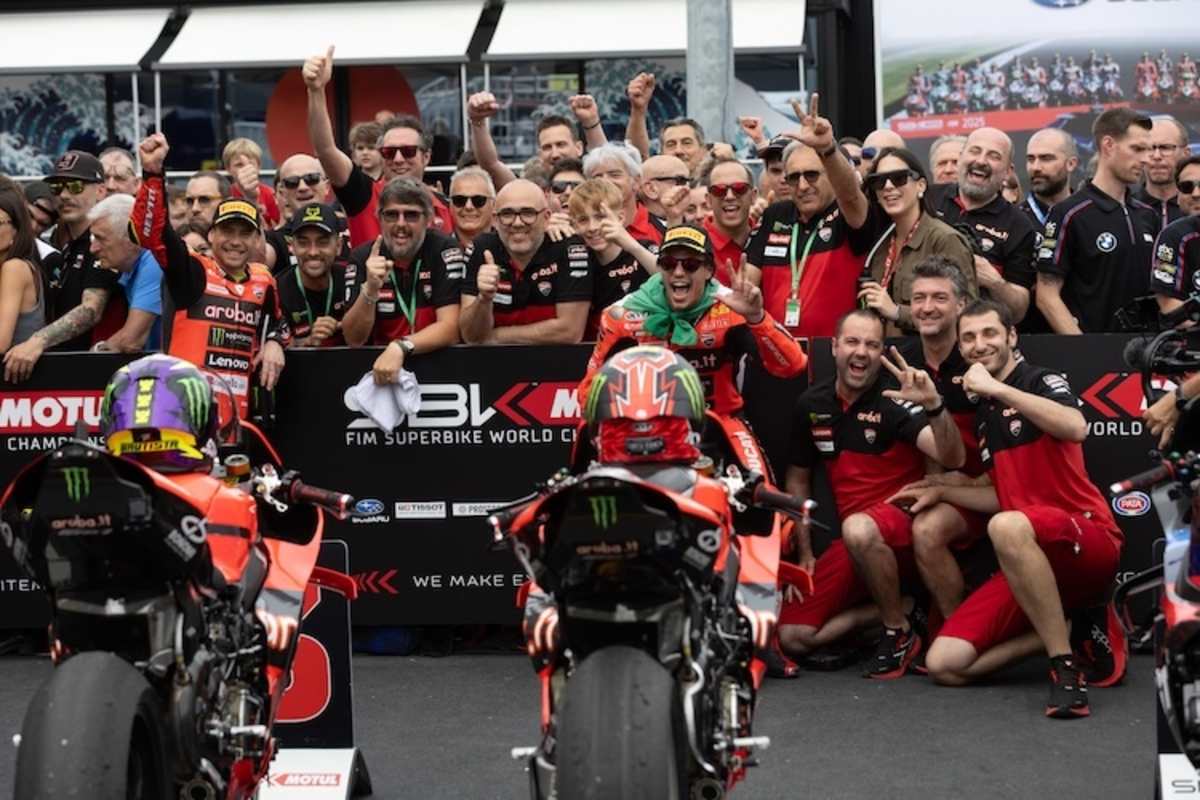 Bautista, Bulega und Team