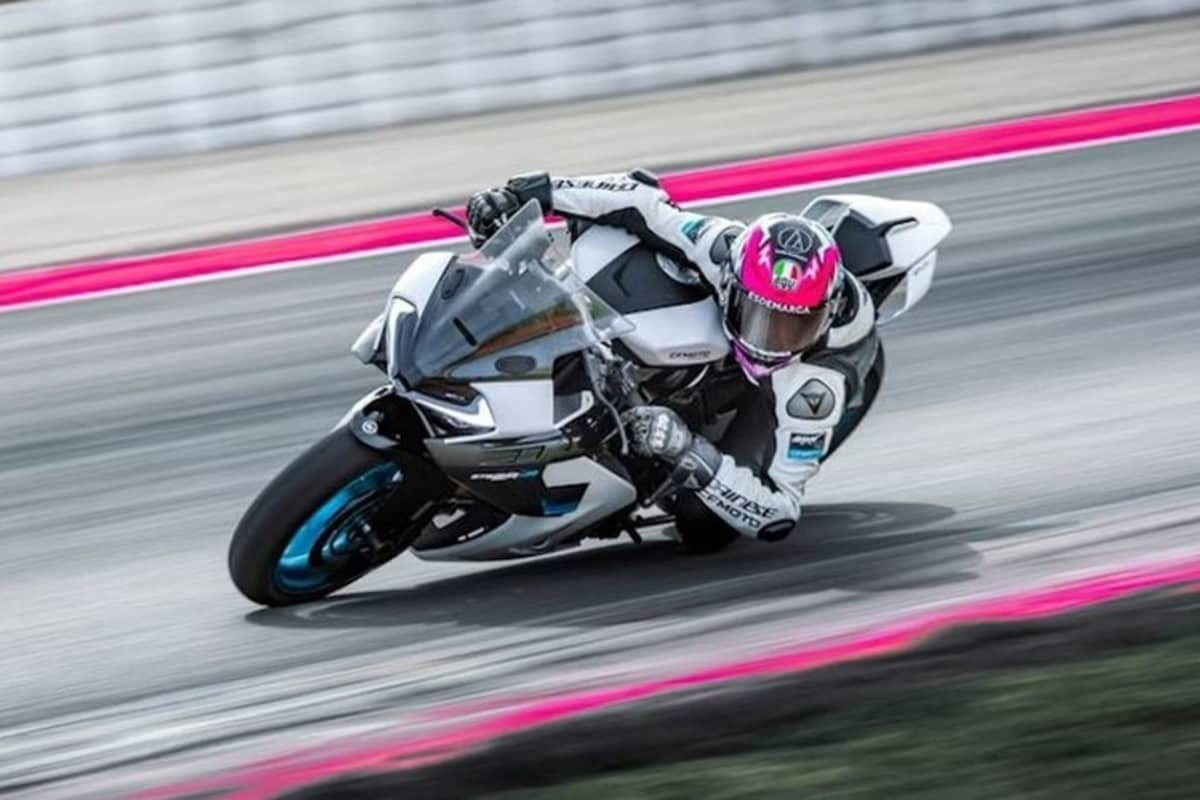 Vorerst nur für den chinesischen Markt: CFMOTO 675SR-R