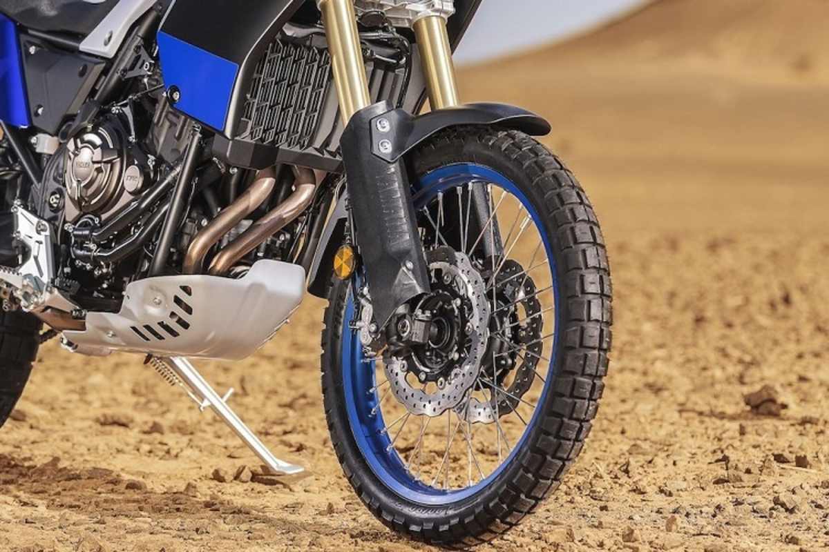 Wirklich Offroad-tauglich: Motorschutz aus Alu, 21er Vorderrad