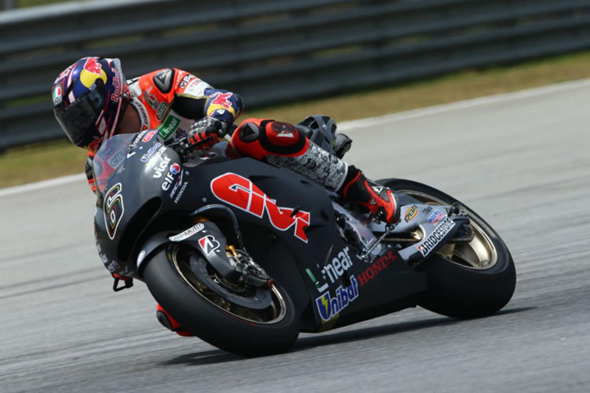 Stefan Bradl: Ein Sturz, aber gute Rundenzeiten