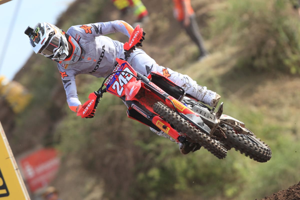 Tim Gajser im Talkessel