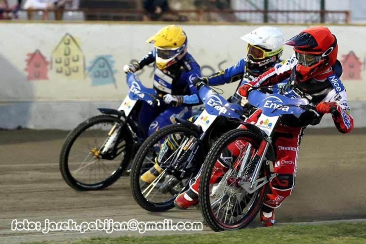 Michailovs, Wozniak, Lambert