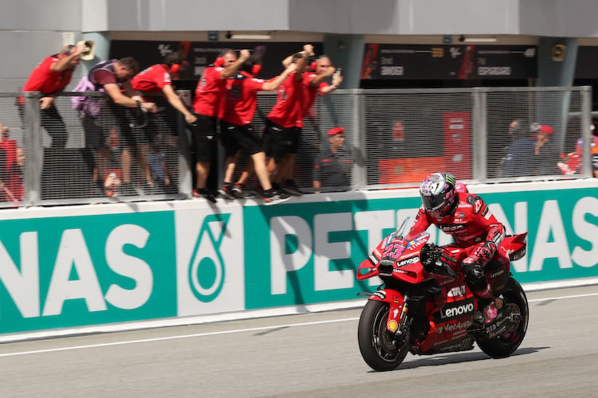 Enea Bastianini gewinnt das Rennen