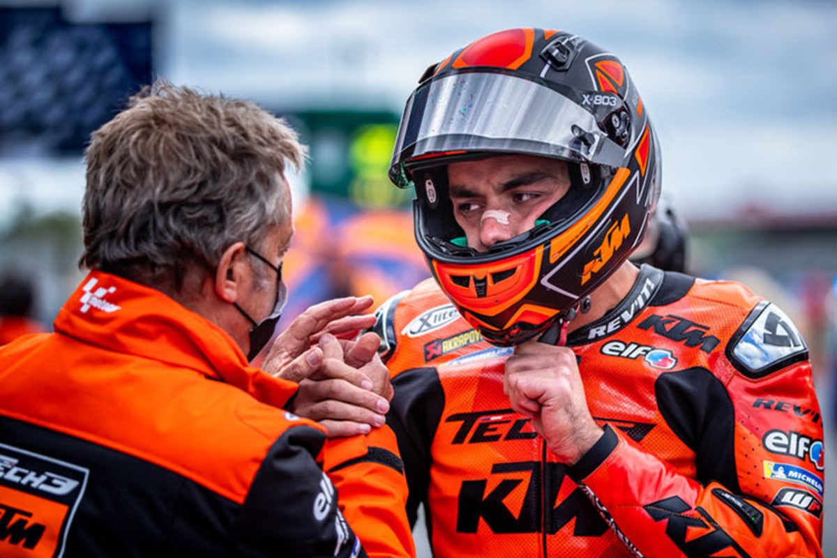 Hervé Poncharal mit Tech3-KTM-Pilot Danilo Petrucci