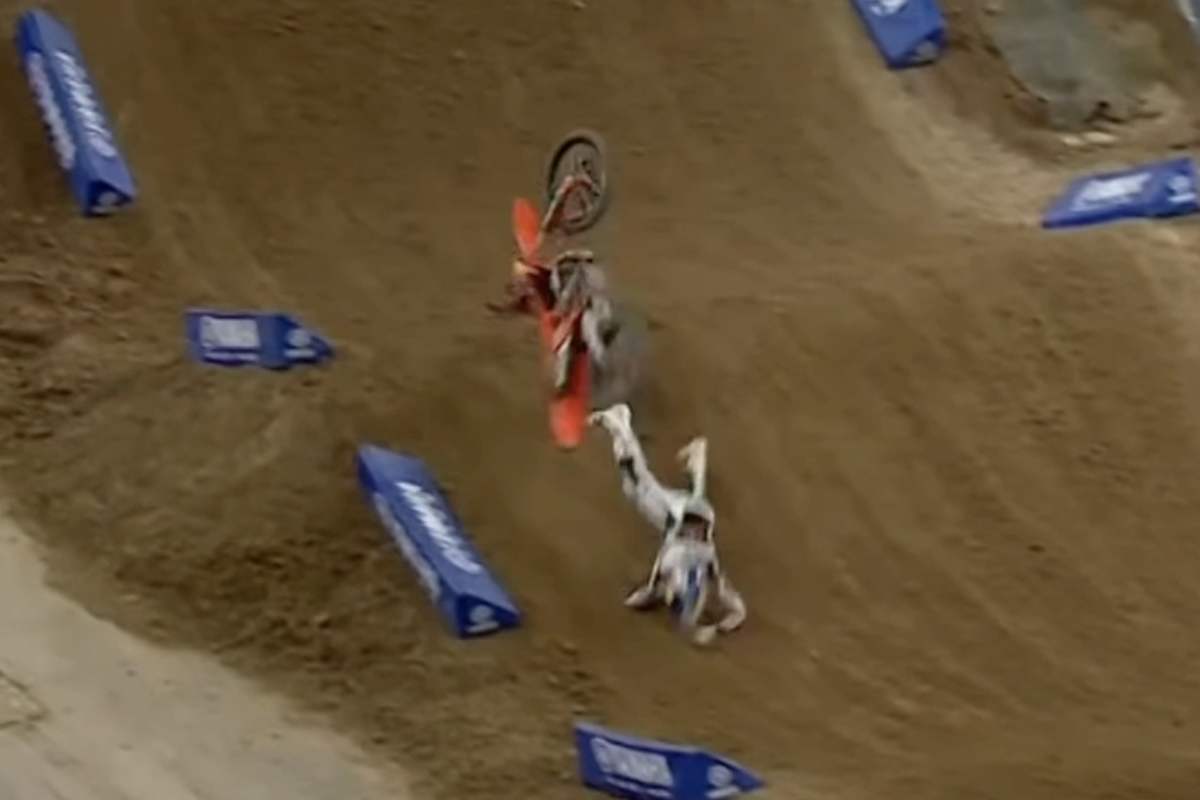 Der Sturz von Eli Tomac