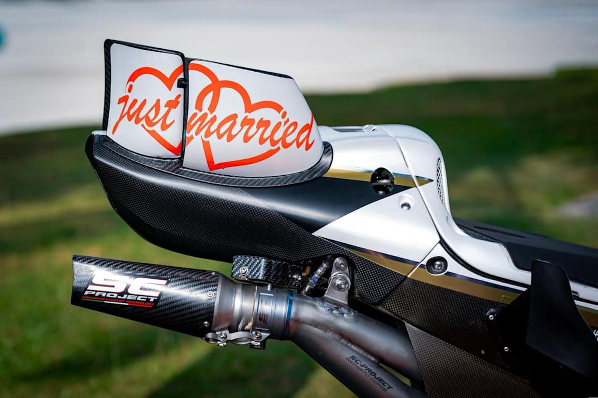 Ohne Worte: Bezzecchi steuert die Aprilia RS-GP auch ab 2027