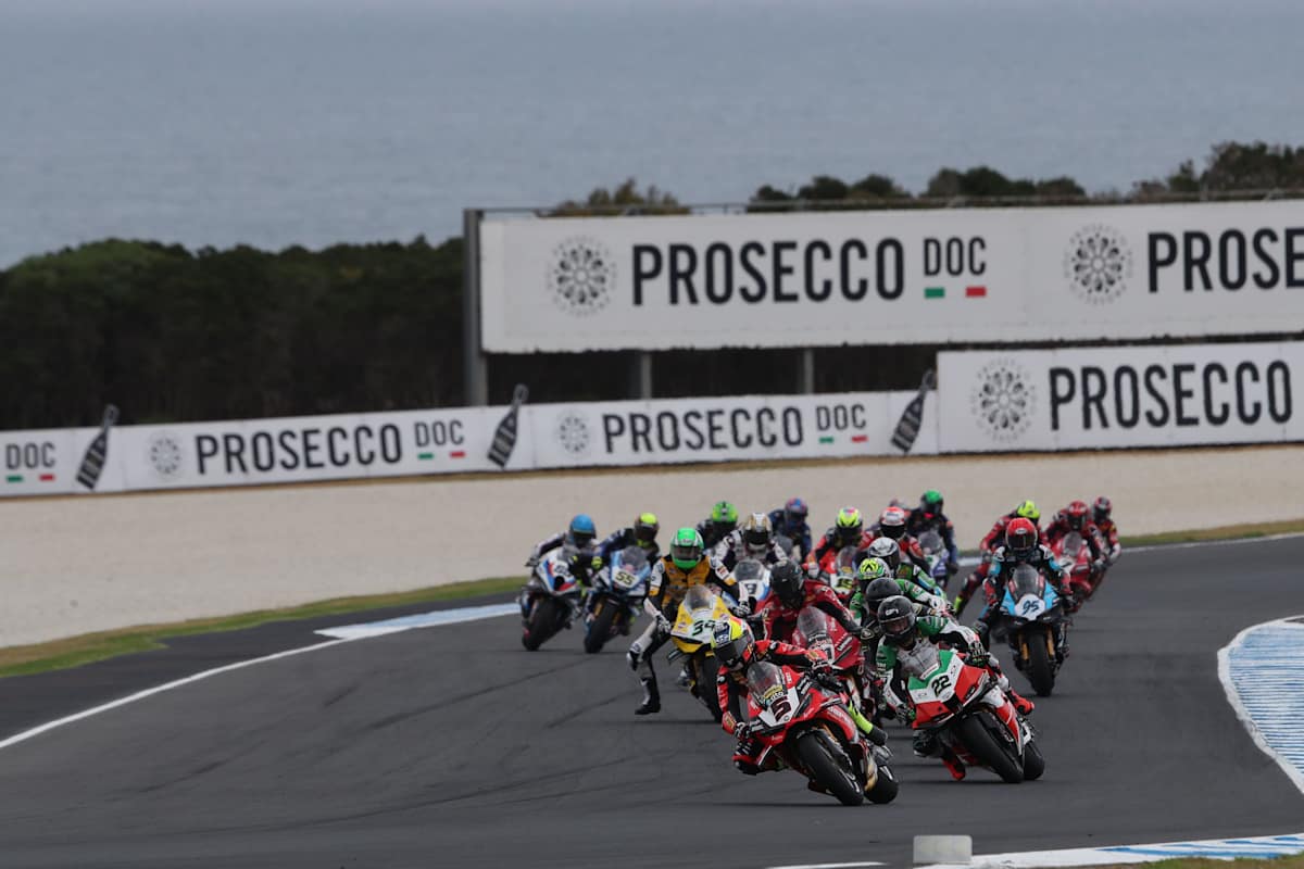 Der Start des Superpole Rennens