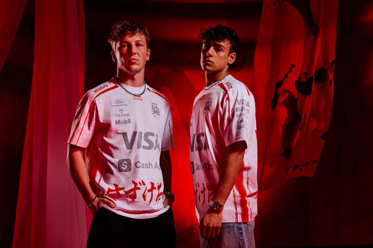 Das Team-Kit passt zur Speziallackierung