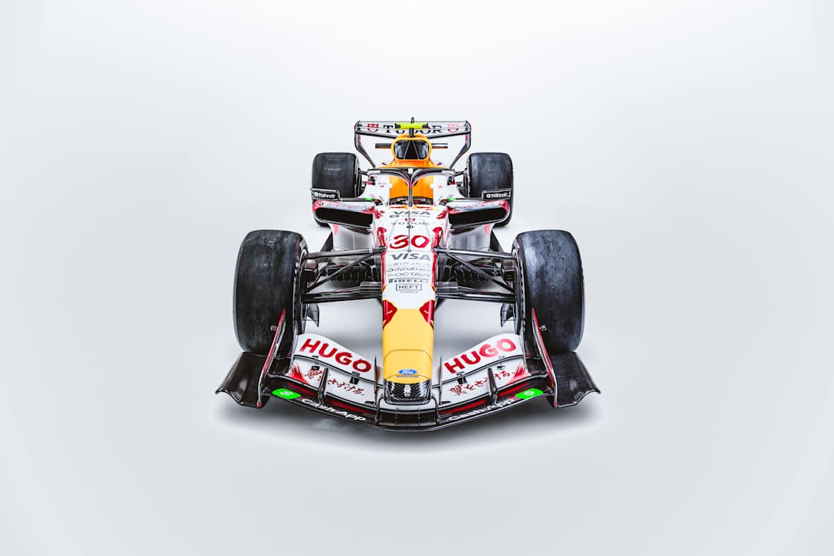 Das Design stammt von der Kalligrafie-Künstlerin Bisen Aoyagi