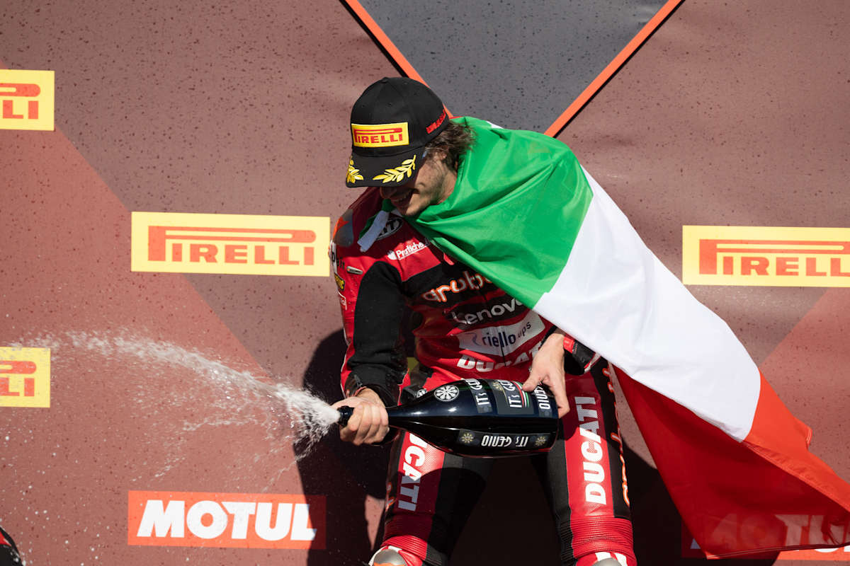 Sieger Nicolò Bulega