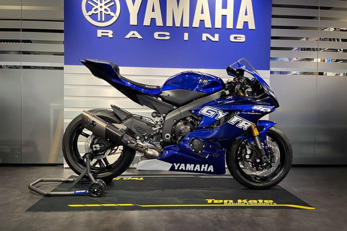 Ten Kate Racing - Crossplane YZF-R6