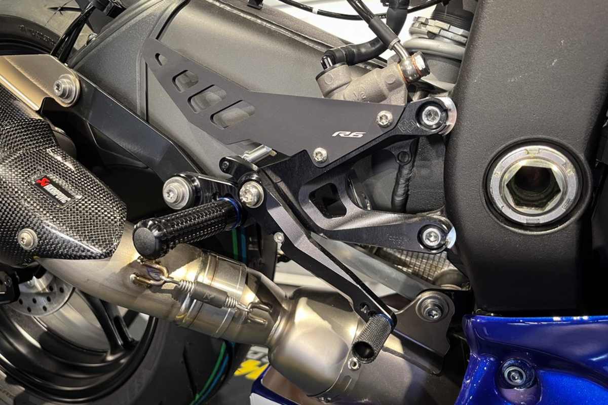 Ten Kate Racing - Crossplane YZF-R6