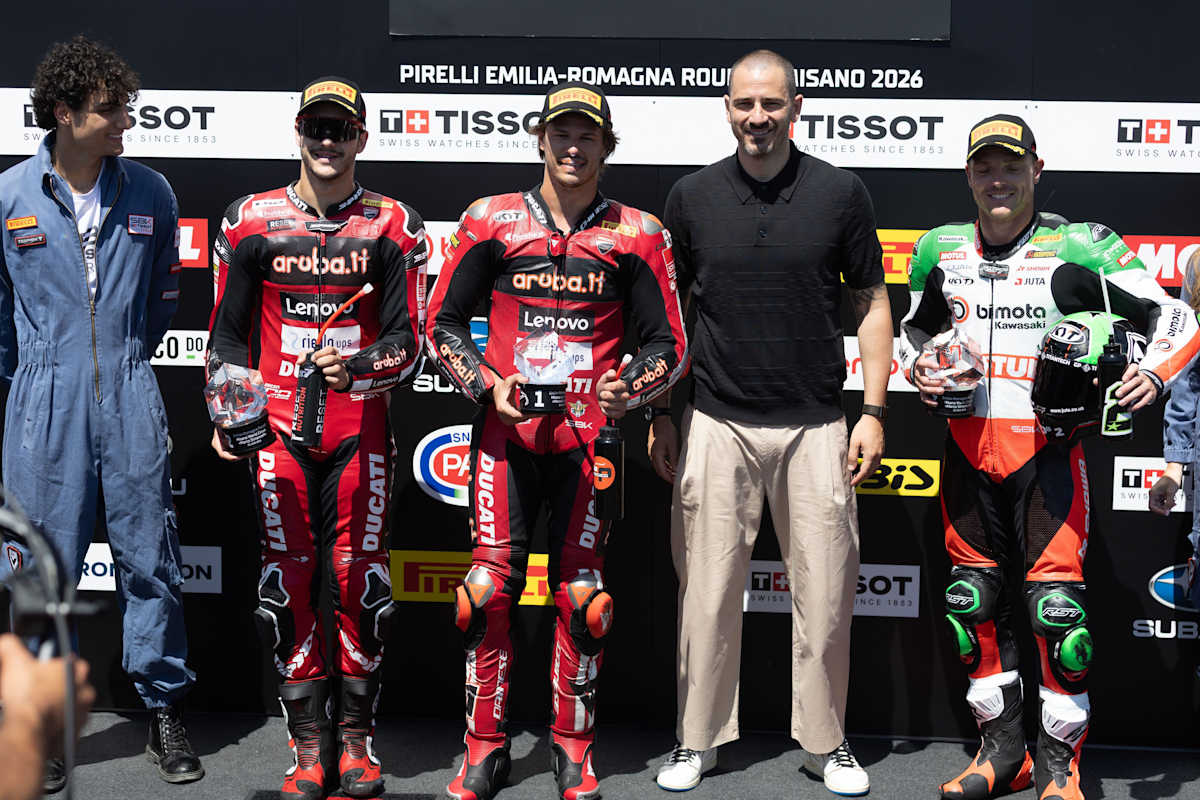 Superpole - Iker Lecuona, Nicolò Bulega & Alex Lowes
