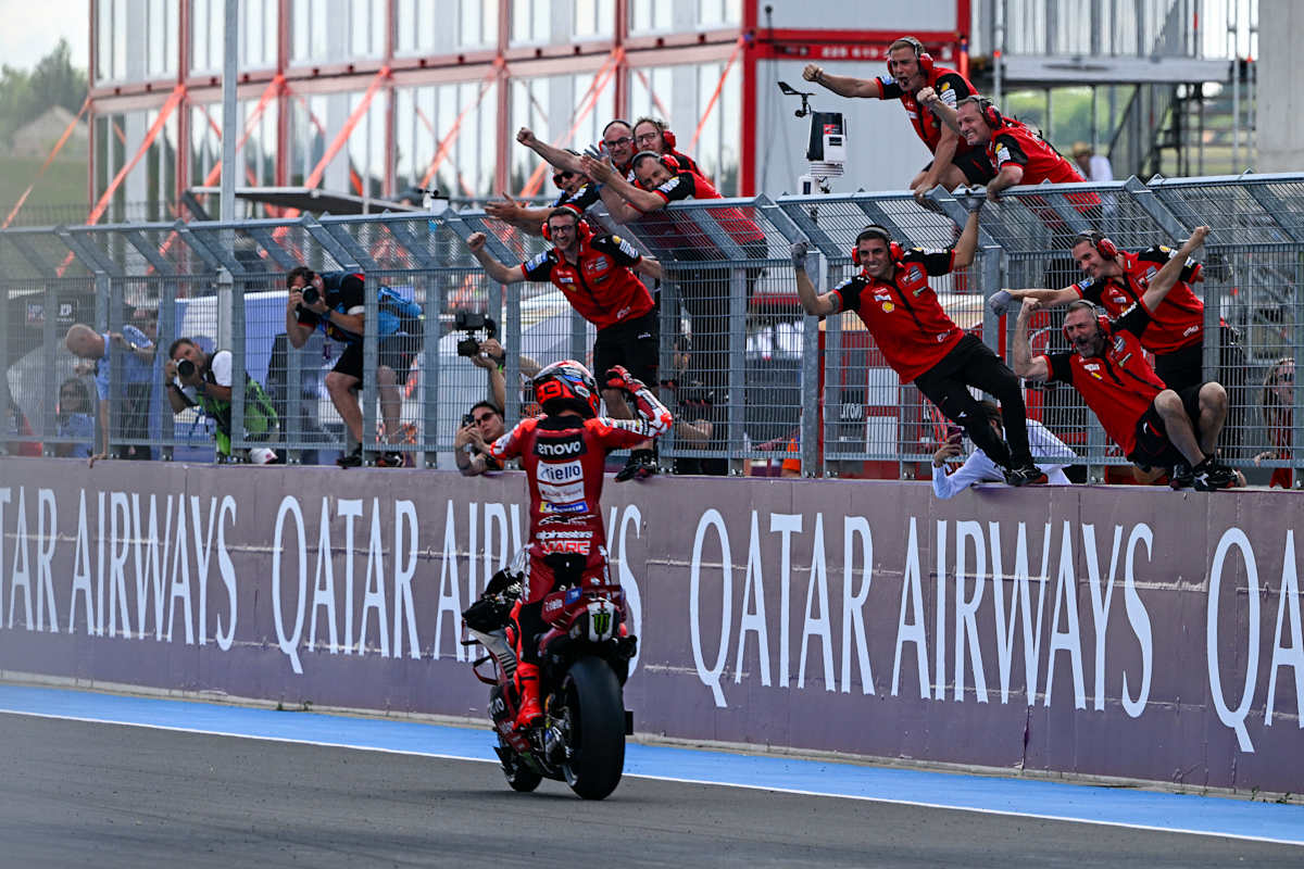 Marc Márquez gewinnt das Rennen