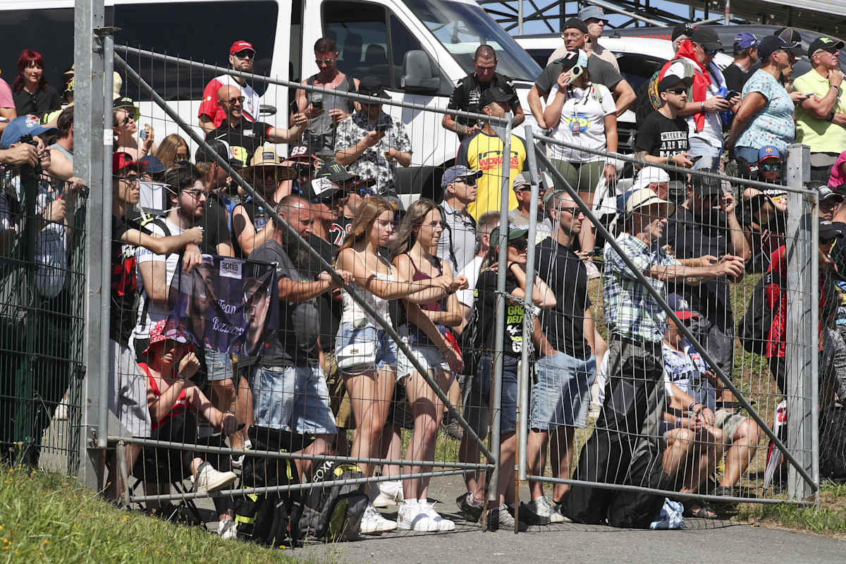 Fans
