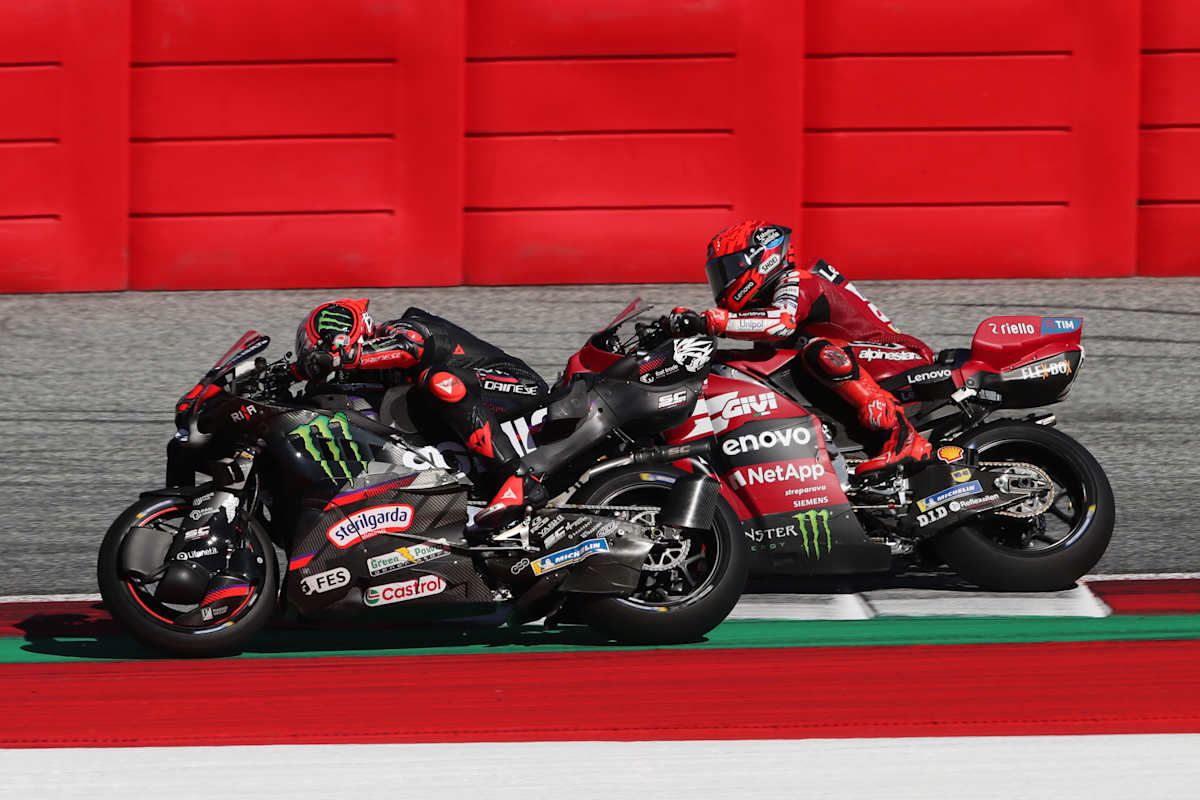 Marco Bezzecchi und Marc Márquez