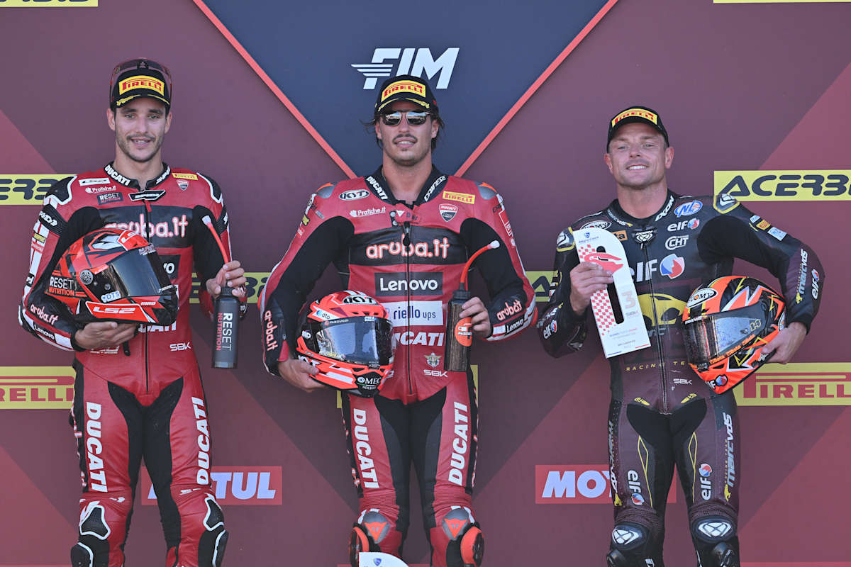 Podium Lauf 1 - Iker Lecuona, Nicolò Bulega, Sam Lowes