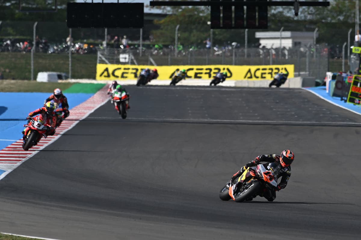 Sam Lowes