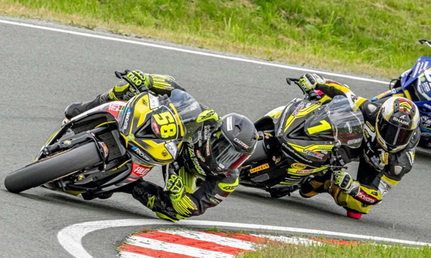 Inigo Iglesias und Oliver Svendsen in der IDM Sportbike