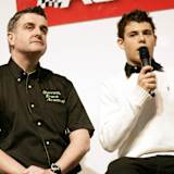 So sieht Martin Donnelly (l.) heute aus