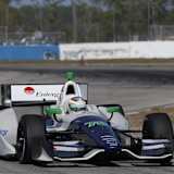 Endlich kann Simona wieder richtig Gas geben