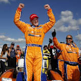 Charlie Kimball feiert seinen ersten IndyCar-Sieg