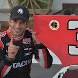 Helio Castroneves feiert die 33. Pole Position seiner Karriere