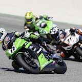 Hier fahren Andrews (17) und Iannuzzo (31) noch