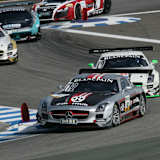 Voller Einsatz: Jan Seyffarth im Mercedes SLS im väterlichen Team