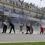 Nach der Kollision mit Andrews ölte Iannuzzos Honda die Strecke