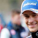 Senna startet beim Heimrennen mit Rob Bell