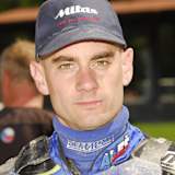 Wie entscheidet sich Ales Dryml?