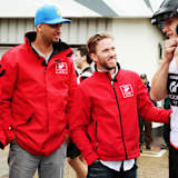 Nick Heidfeld mit GT Academy-Sieger Florian Strauss (rechts)