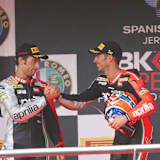 Freunde? Marco Melandri (re) hat die Aprilia-Teamorder in Magny-Cours missachtet