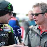 Jamie Whitham 2018 im Gespräch mit Jonathan Rea 