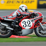 Steve Baker in Silverstone auf seiner alten Yamaha
