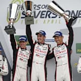 Die Sieger von Silverstone: Anthony Davidson, Sébastien Buemi, Kazuki Nakajima (v.li.) 