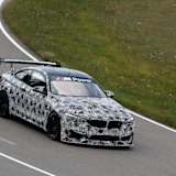 Der neue BMW M4 GT4 bei Testfahrten