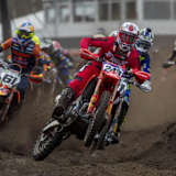 Tim Gajser gewinnt den ersten Lauf von Valkenswaard