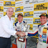 Ministerpräsident Woidke mit Asch und Ludwig